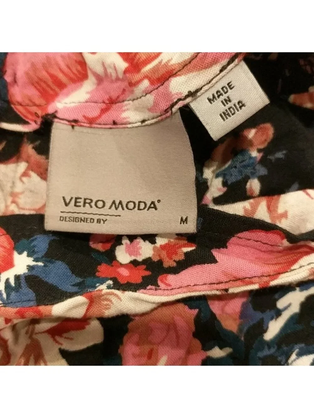 Vero Moda floral short sleeve dress